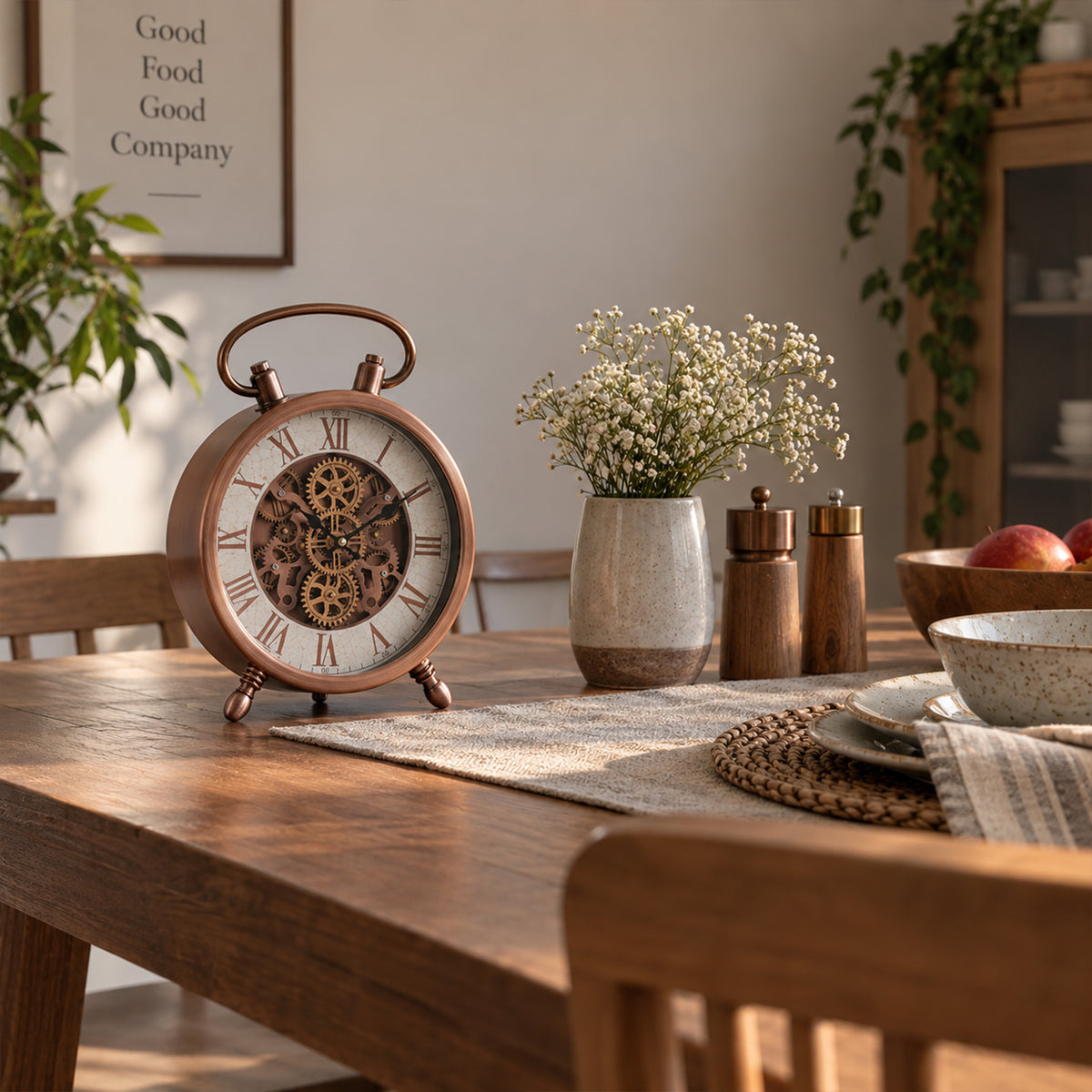 The Chronos Kinetic Table Clock