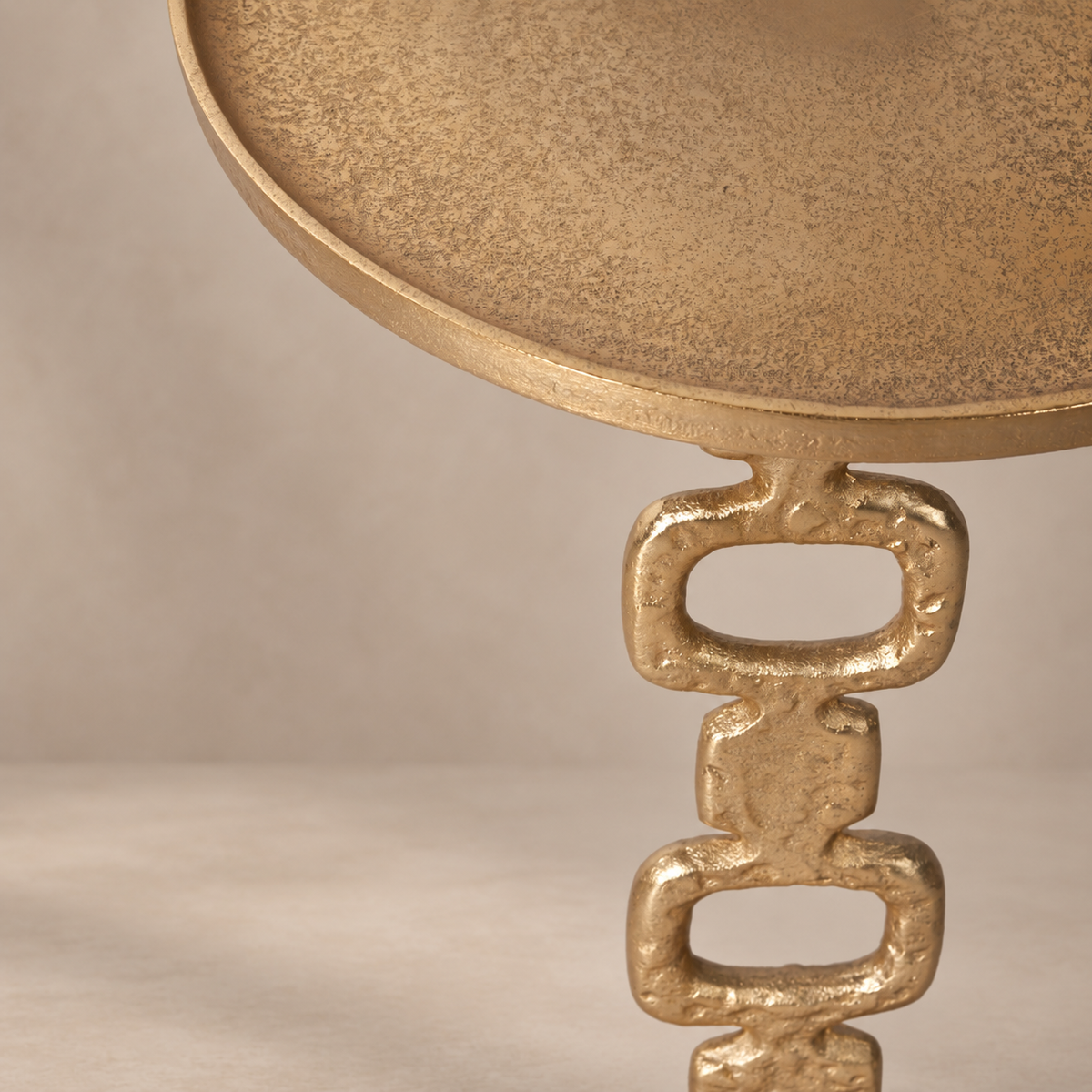 Cadena Side Table