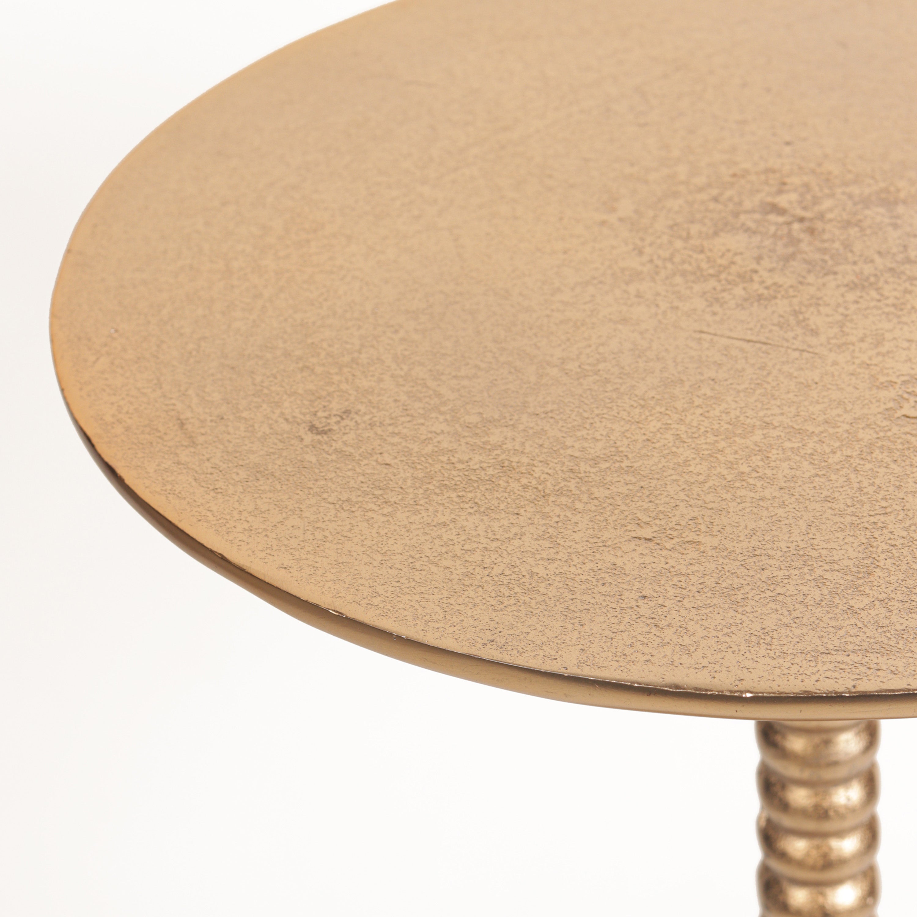 Oracle Accent Table